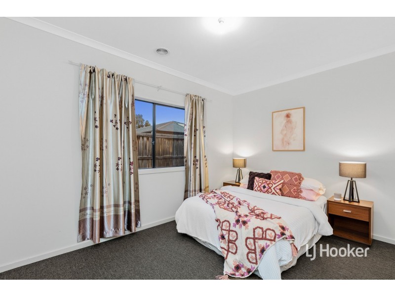 3 Ionian Way, Point Cook VIC 3030