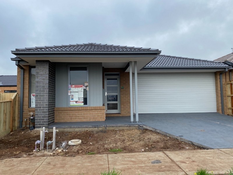34 Lucerne Drive, Truganina VIC 3029