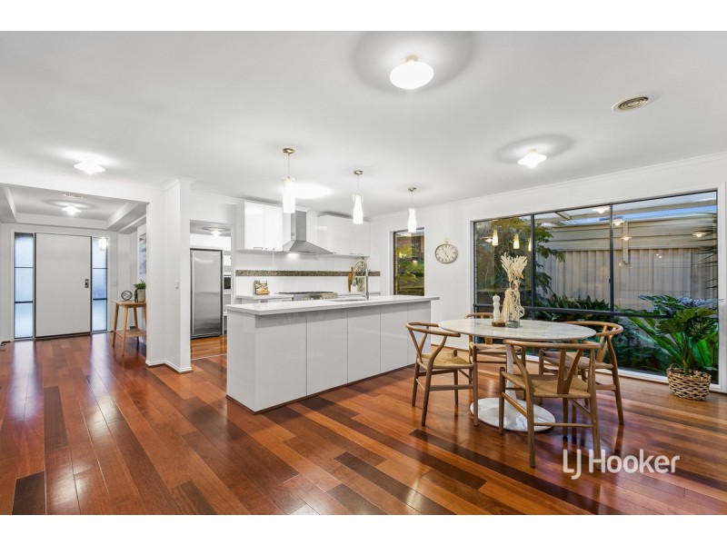 8 Hanna Street, Point Cook VIC 3030