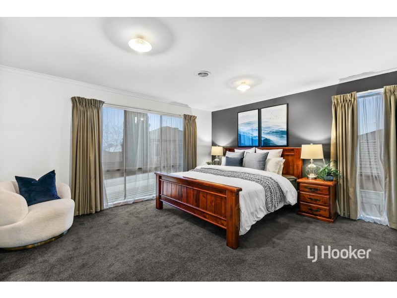 8 Hanna Street, Point Cook VIC 3030