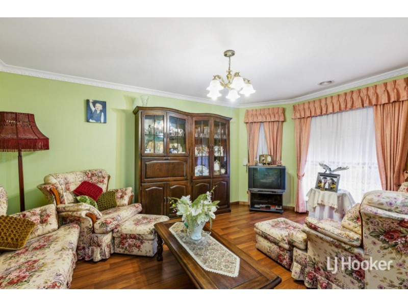 2 George Benjamin Court, Seabrook VIC 3028