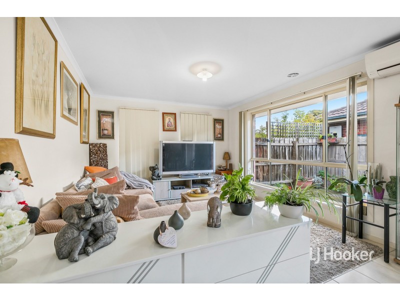 1/2 & 2/2 Cooper Street, Hoppers Crossing VIC 3029