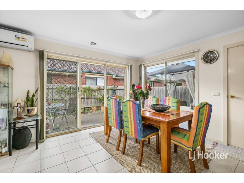 1/2 & 2/2 Cooper Street, Hoppers Crossing VIC 3029