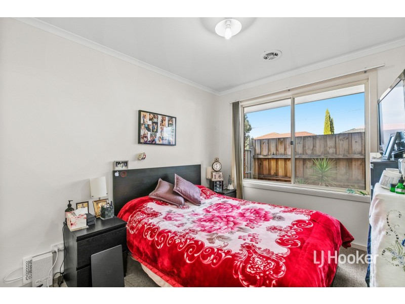 1/2 & 2/2 Cooper Street, Hoppers Crossing VIC 3029