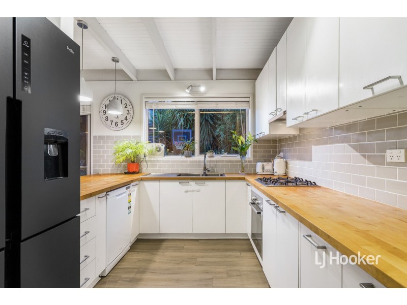 4 Berkeley Court, Seabrook VIC 3028