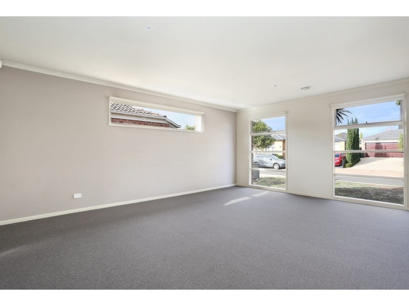 44 Drysdale Crescent, Point Cook VIC 3030