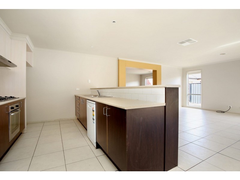 44 Drysdale Crescent, Point Cook VIC 3030