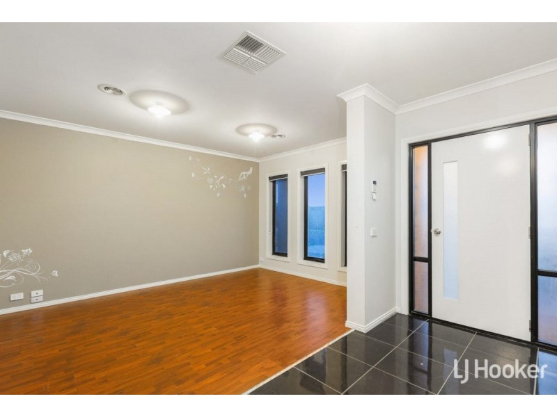 17 Adventure Way, Point Cook VIC 3030