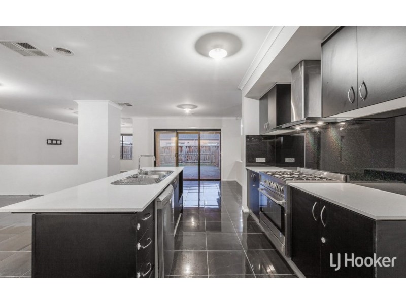 17 Adventure Way, Point Cook VIC 3030