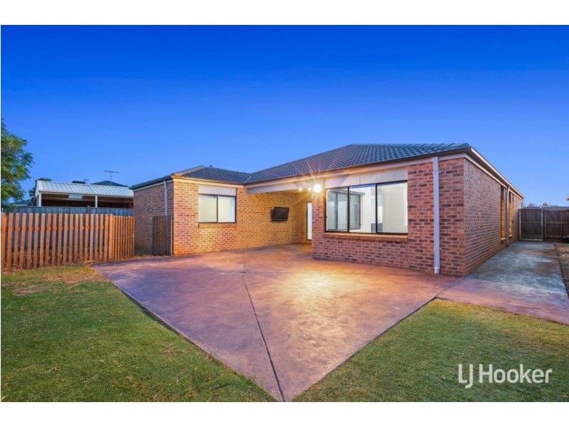 17 Adventure Way, Point Cook VIC 3030