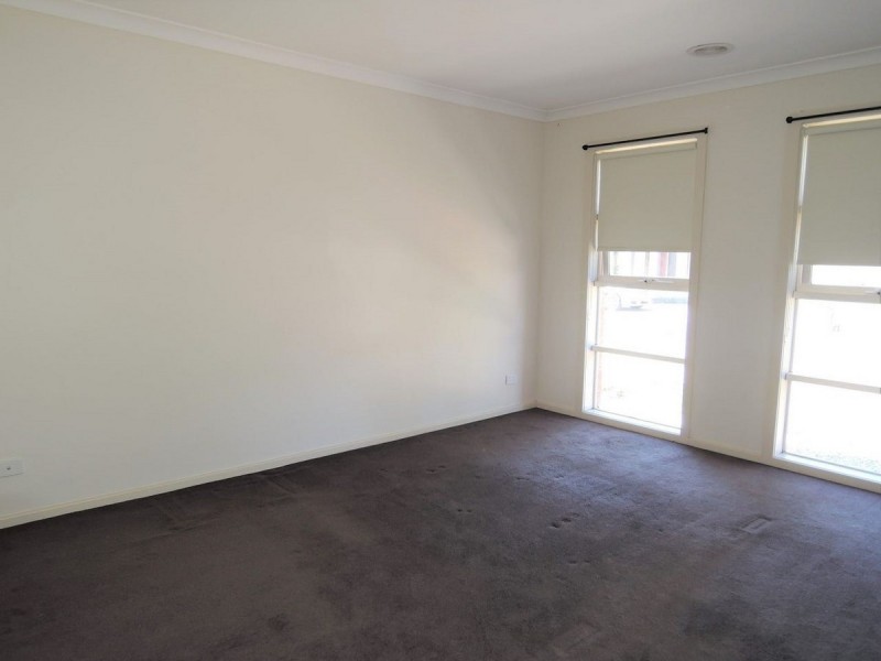 12 Fatham Drive, Wyndham Vale VIC 3024