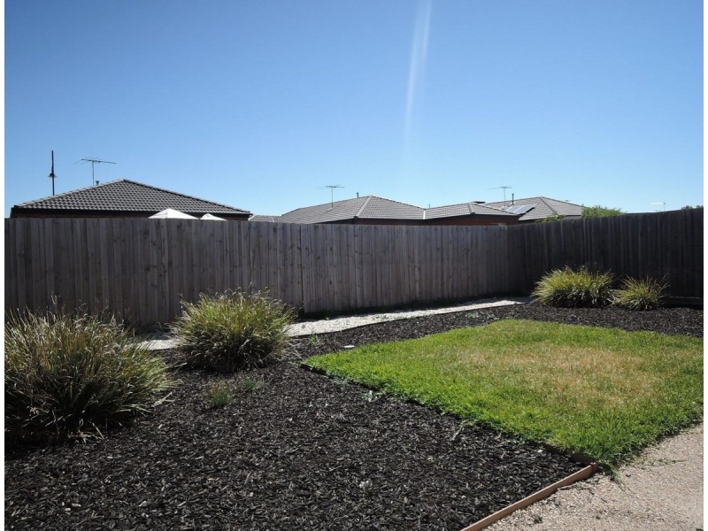 12 Fatham Drive, Wyndham Vale VIC 3024