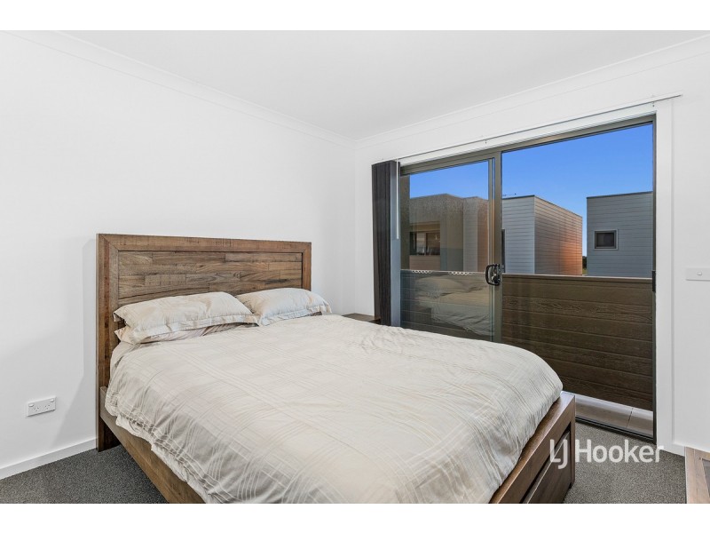 4 Tanino Road, Cranbourne West VIC 3977