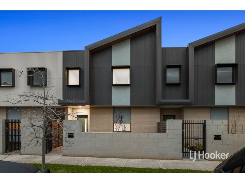 6/89 Henry Street, Pakenham VIC 3810