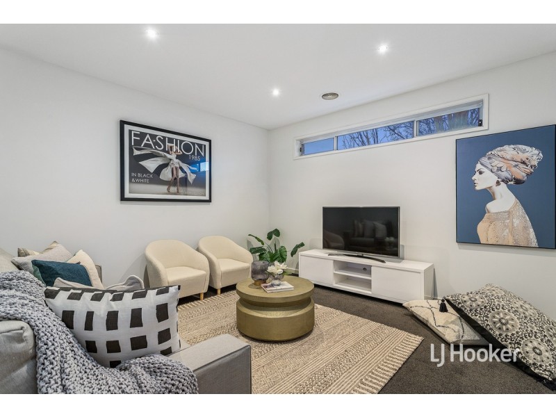 31 Monte Carlo Drive, Point Cook VIC 3030