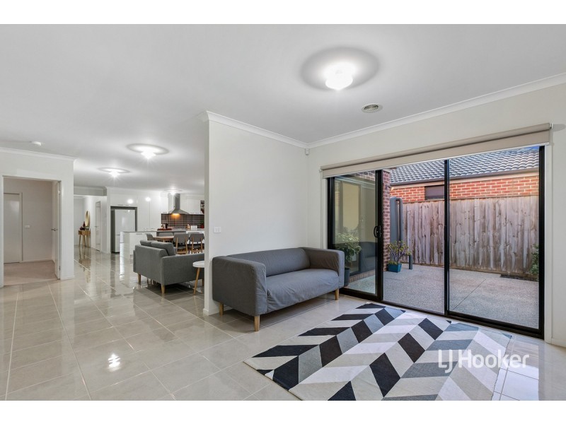 15 Parliament Street, Point Cook VIC 3030