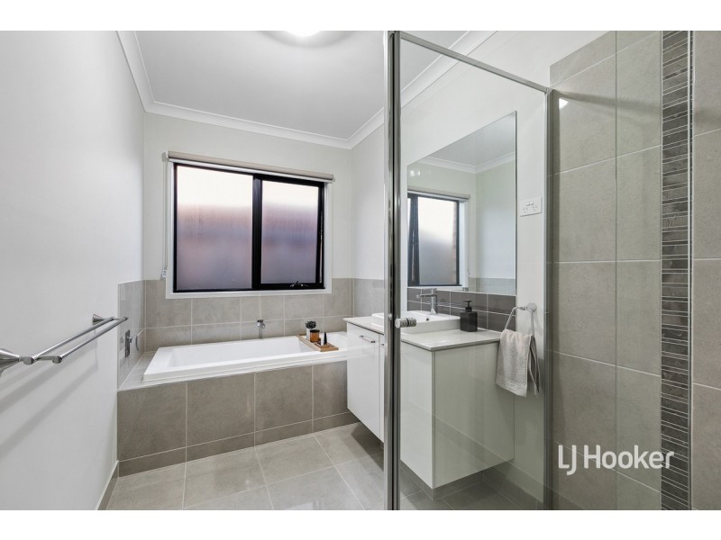 15 Parliament Street, Point Cook VIC 3030