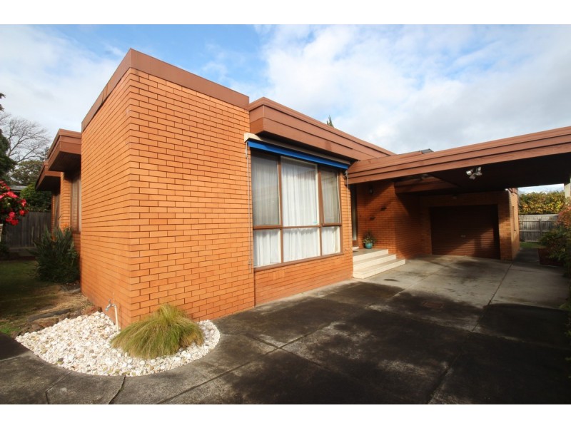 2/18 Seymour Road, Elsternwick VIC 3185