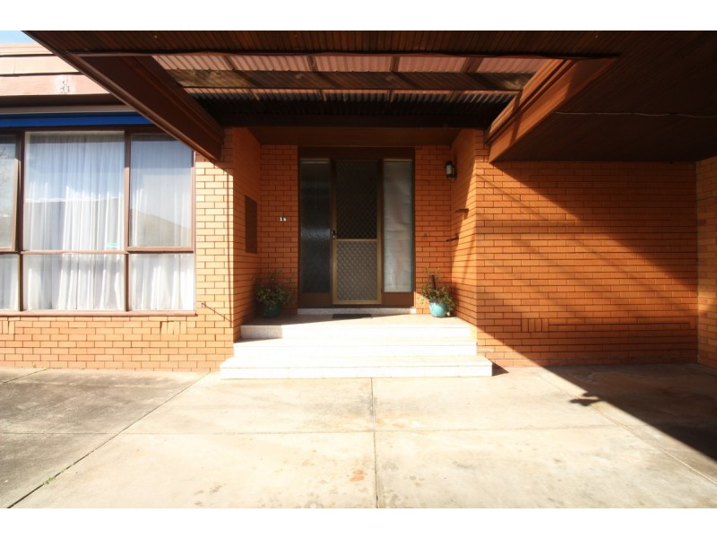 2/18 Seymour Road, Elsternwick VIC 3185