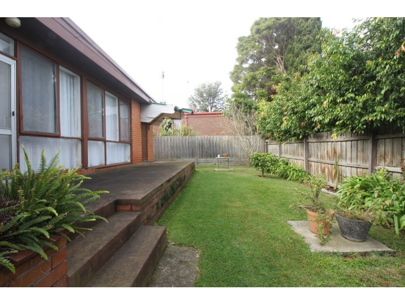 2/18 Seymour Road, Elsternwick VIC 3185