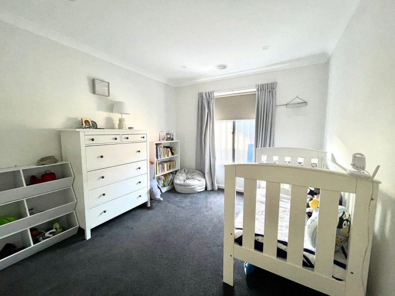 78 Tom Roberts Parade, Point Cook VIC 3030