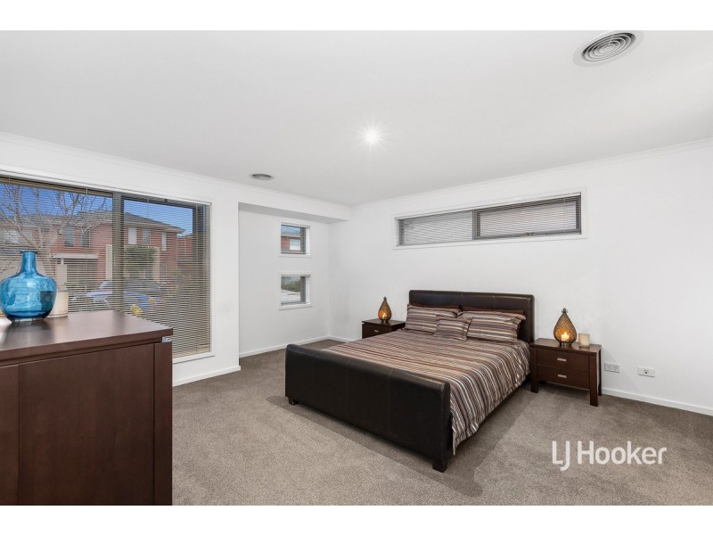 23 Aruba Avenue, Point Cook VIC 3030