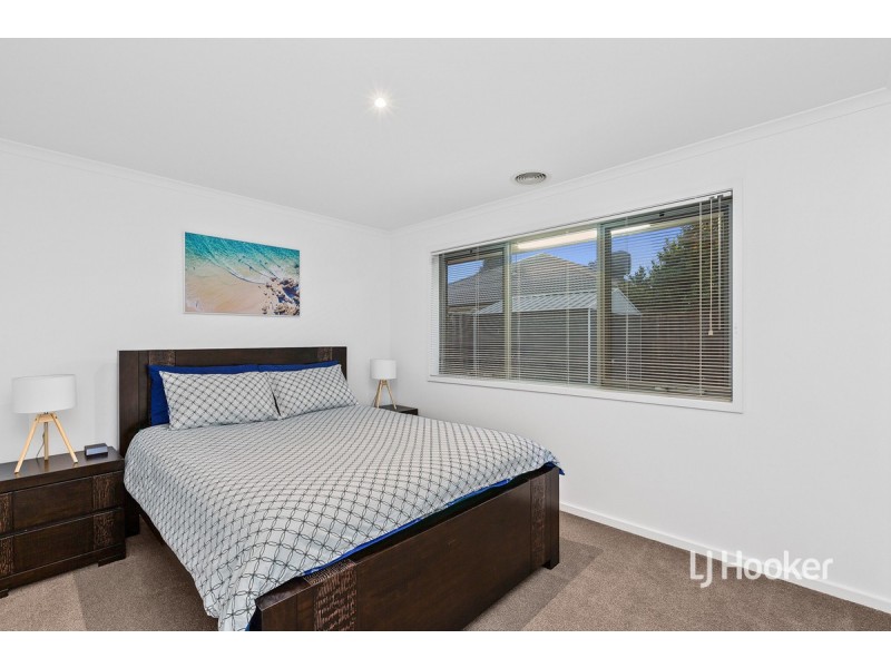 23 Aruba Avenue, Point Cook VIC 3030