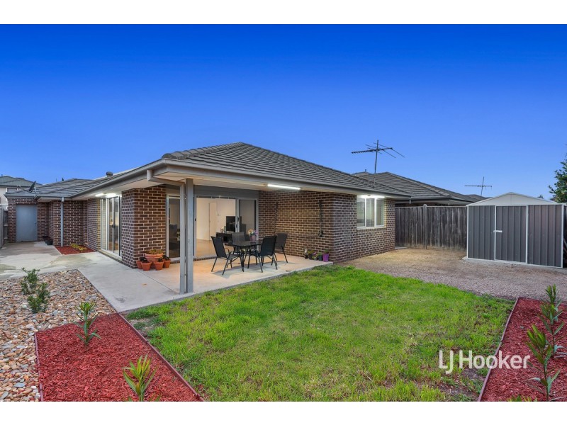 23 Aruba Avenue, Point Cook VIC 3030