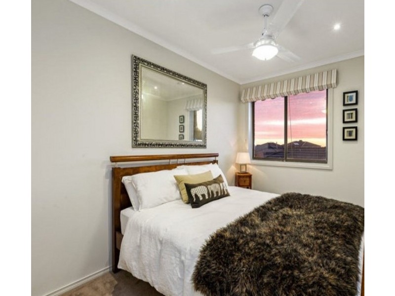 59 Lincoln Heath Boulevard, Point Cook VIC 3030