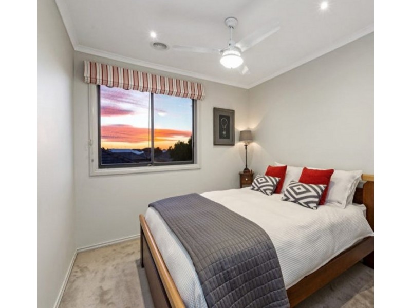 59 Lincoln Heath Boulevard, Point Cook VIC 3030