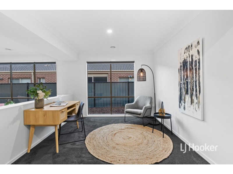 29 Fairbridge Road, Point Cook VIC 3030