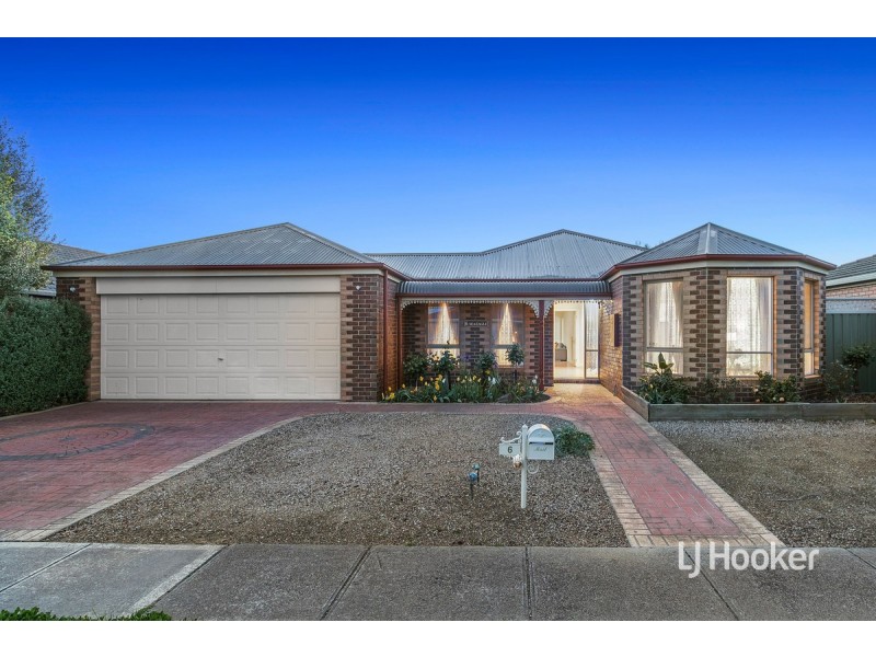 6 Seaeagle Avenue, Point Cook VIC 3030