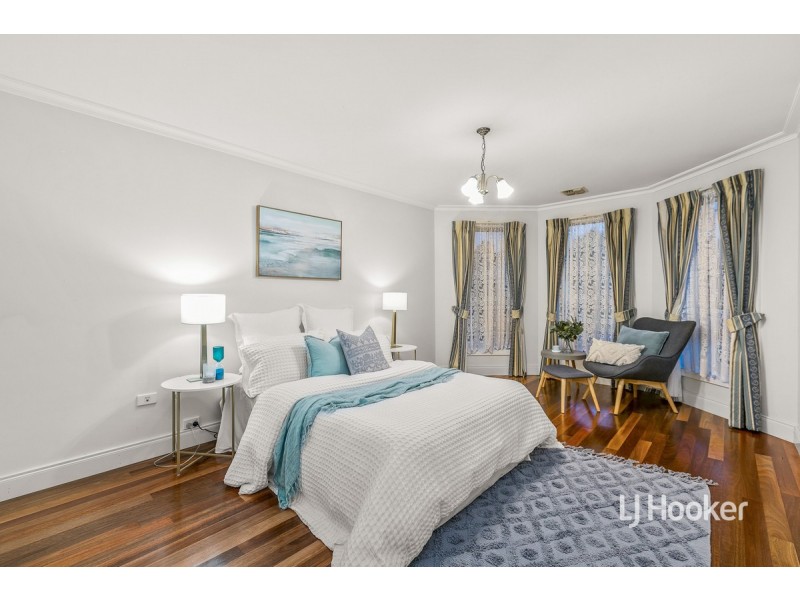 6 Seaeagle Avenue, Point Cook VIC 3030