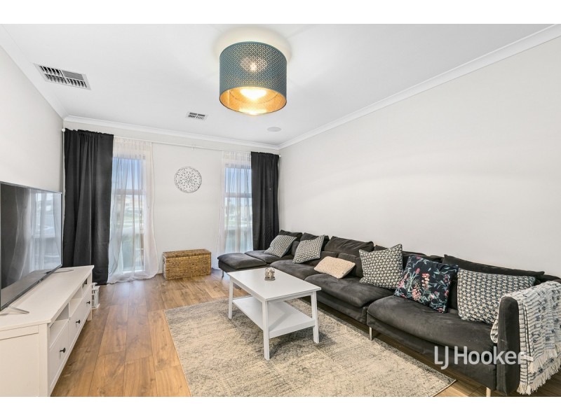 20 Grosset Way, Point Cook VIC 3030