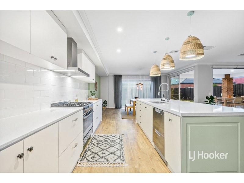20 Grosset Way, Point Cook VIC 3030