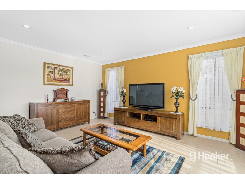 44 Chapman Drive, Wyndham Vale VIC 3024