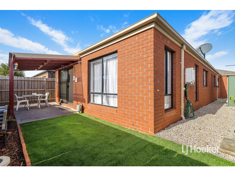 44 Chapman Drive, Wyndham Vale VIC 3024