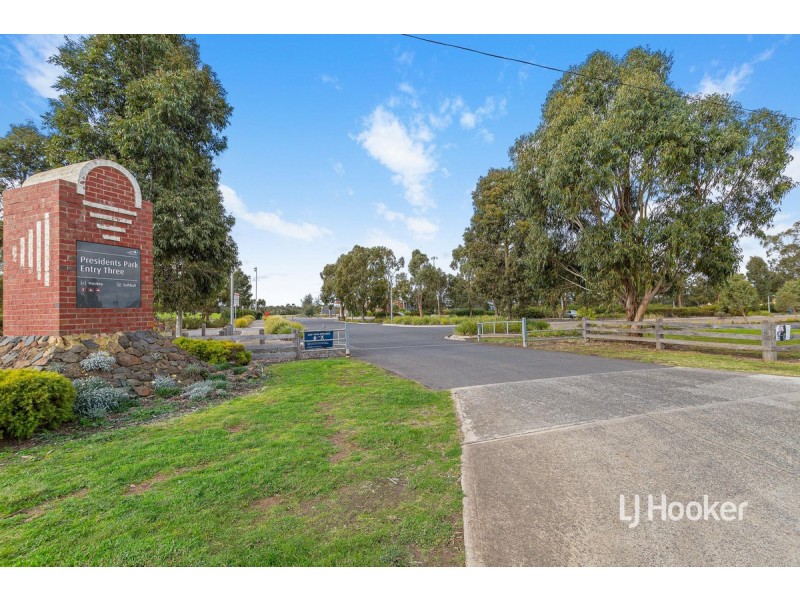 44 Chapman Drive, Wyndham Vale VIC 3024