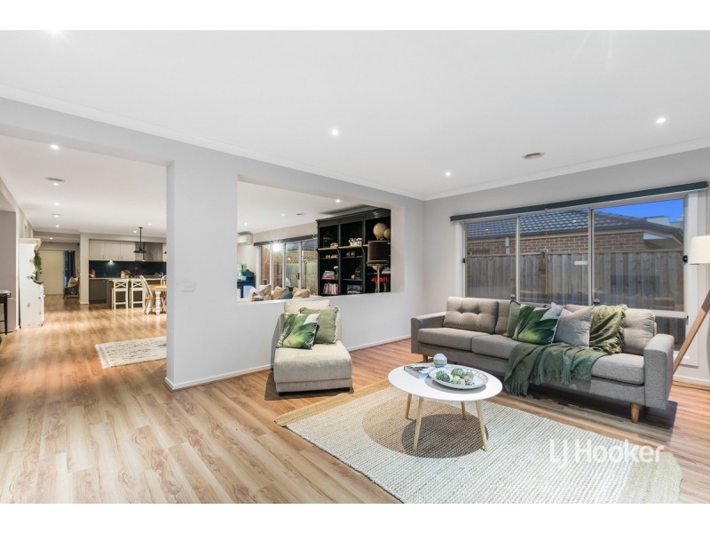 112 Malibu Boulevard, Point Cook VIC 3030