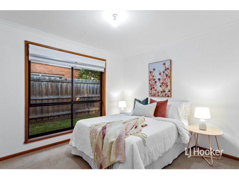 15 Creswell Court, Altona Meadows VIC 3028