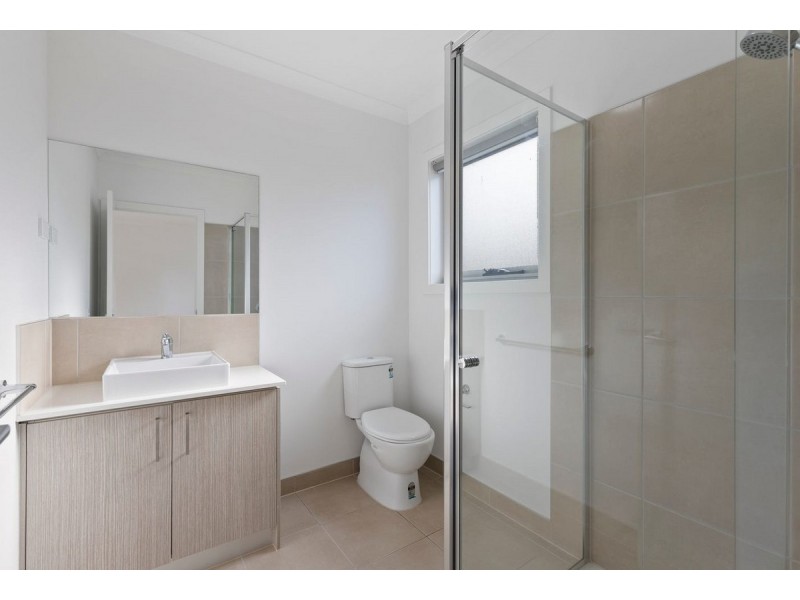 5 Goolwa Road, Point Cook VIC 3030