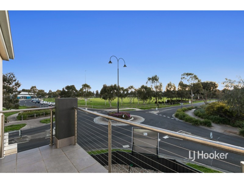 83A Central Park Avenue, Point Cook VIC 3030