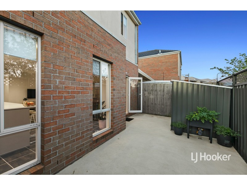 83A Central Park Avenue, Point Cook VIC 3030