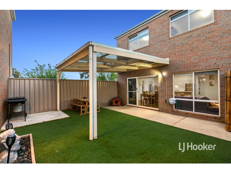 83A Central Park Avenue, Point Cook VIC 3030