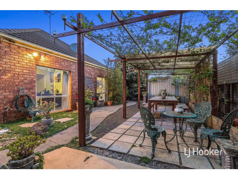 11 Wakefield Court, Point Cook VIC 3030