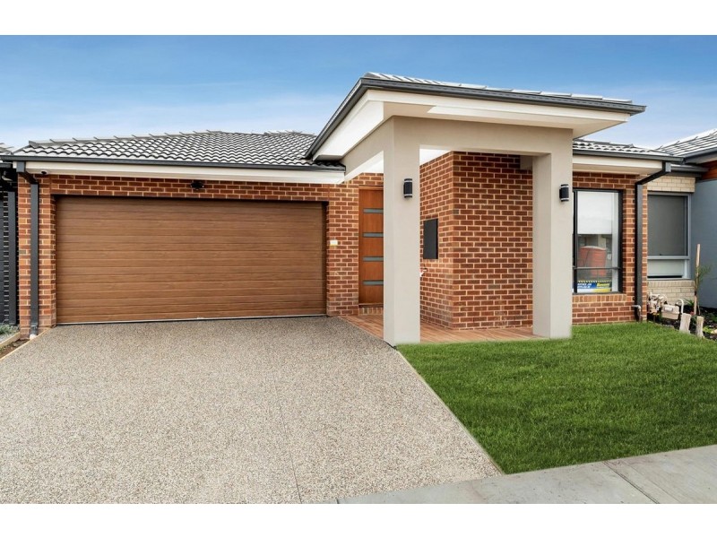 76 Surin Road, Tarneit VIC 3029