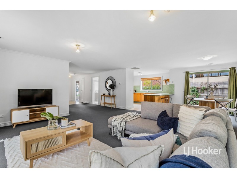 52 The Strand, Point Cook VIC 3030