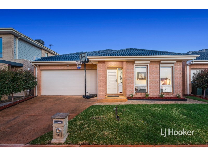14 Seafarer Way, Sanctuary Lakes VIC 3030