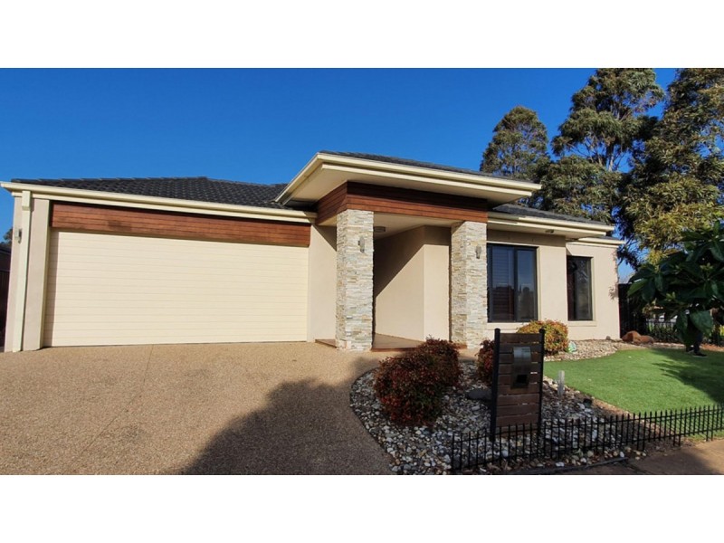 61 Florey Avenue., Point Cook VIC 3030