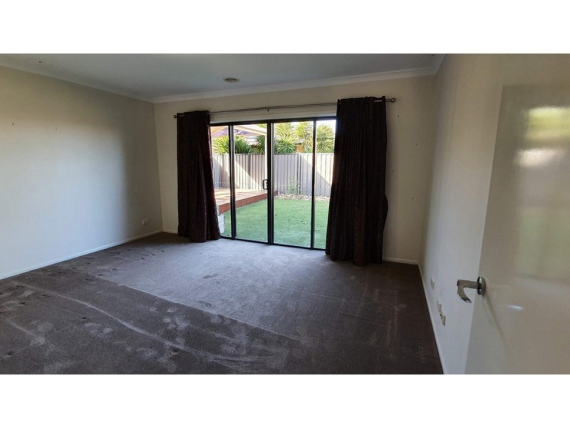 61 Florey Avenue., Point Cook VIC 3030